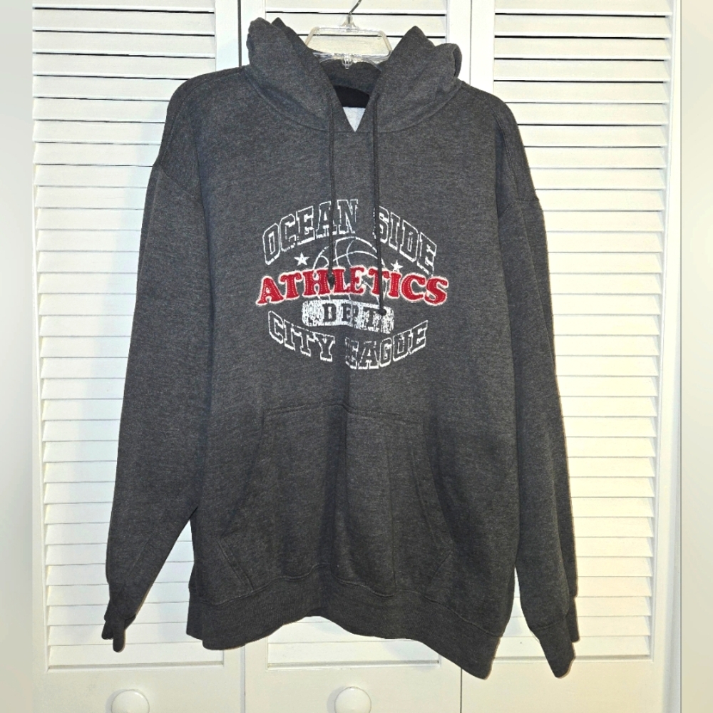 No Boundaries Men's XL Gray Graphic Hoodie